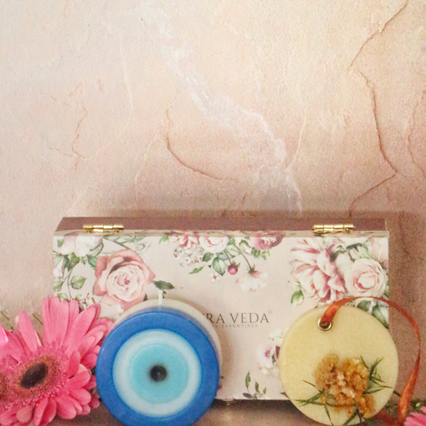 BOND OF LOVE #MYRAkhi KIT-BOX for 'SISTER' PACK OF 2