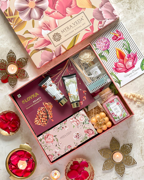 DIWALI'S LUXURY ESCAPE' Heritage Hamper' - Ensemble of 7
