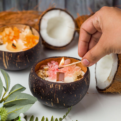 Coconut Shell Candle with wooden wick